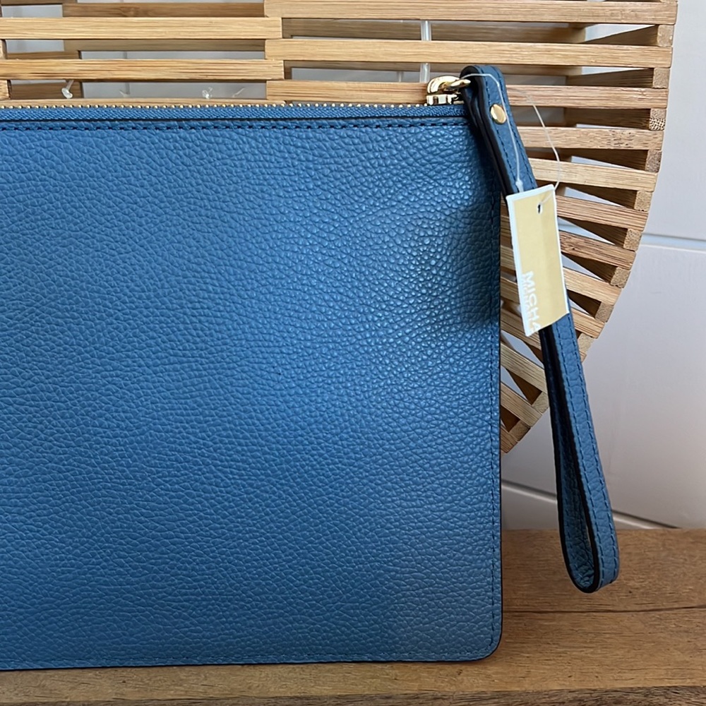 Michael Kors Jet Set Travel Clutch - Picture 11 of 17